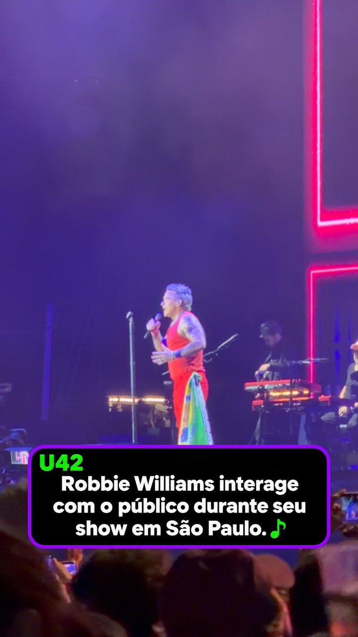 ? Depois de 20 anos, Robbie Williams voltou ao Brasil para um show memorável em São Paulo!

O cantor britânico mostrou que continua sendo um verdadeiro showman, com uma apresentação cheia de energia, carisma e grandes sucessos que marcaram sua carreira.

Mas um dos destaques da noite foi a interaçã